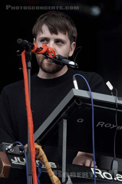 FRANCOIS AND THE ATLAS MOUNTAIN - 2012-07-19 - PARIS - Parvis de l'Hotel de Ville - 